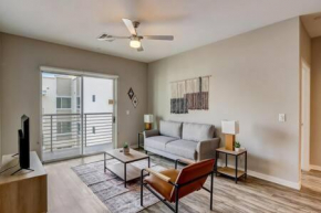 Paradise Cozysuites Under the Palms w jacuzzi 21